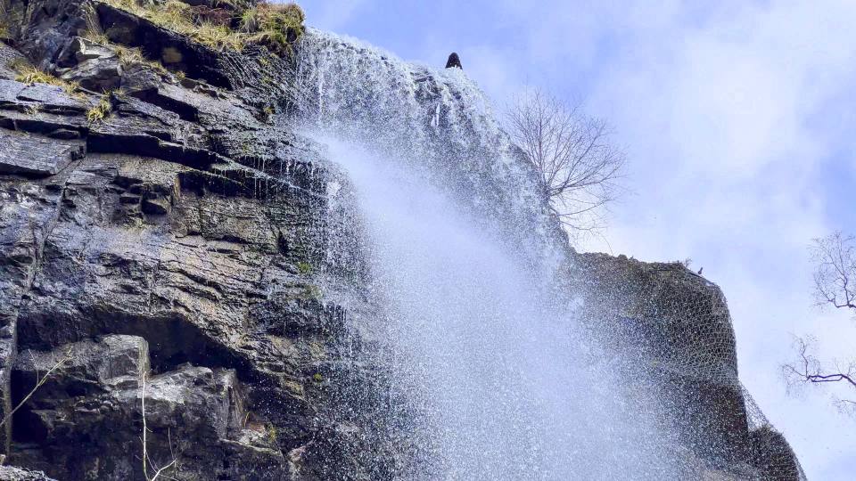 Фото: Водопад Ромкерхалль, вид вблизи, Romkerhaller Wasserfall